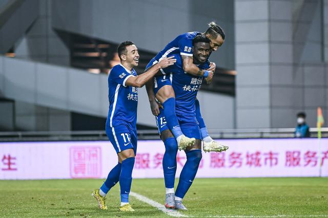 kaiyun-三镇强势连胜演绎群狼共舞 单场35次射门宣告冲冠