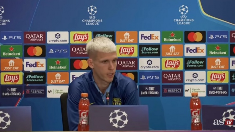 开云下载-奥尔莫：把亚马尔与梅西相比是疯狂的 我最理想的位置是10号位